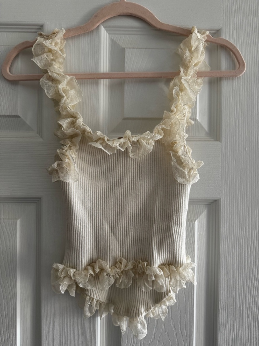 Meshki Cream Shay Lace Ruffle Knit Top Medium - Picture 5 of 5